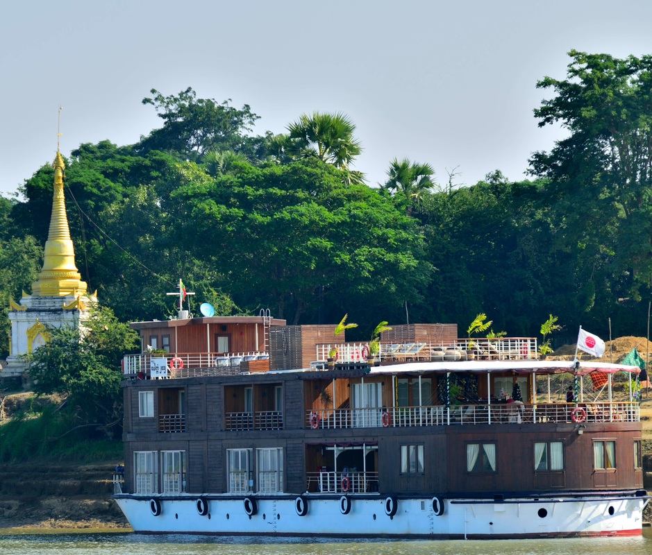 traveltoasiaandback.com - Irrawaddy River, Yangon