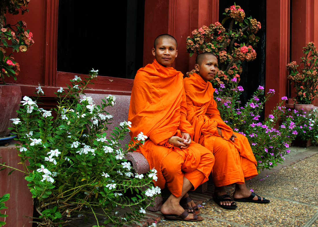 Buddhist Monks, Phnom Penh Cambodia