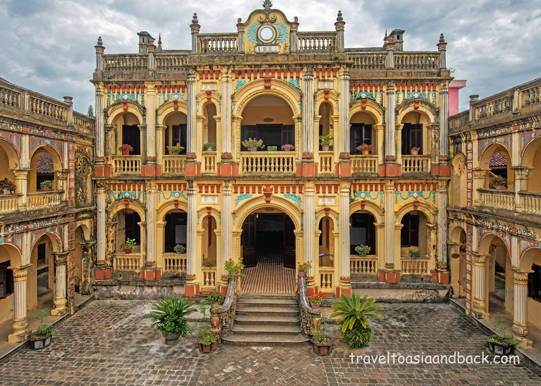 traveltoasiaandback.com - Hoang A Tuong Palace, Bac Ha, Lao Cai Province, Vietnam