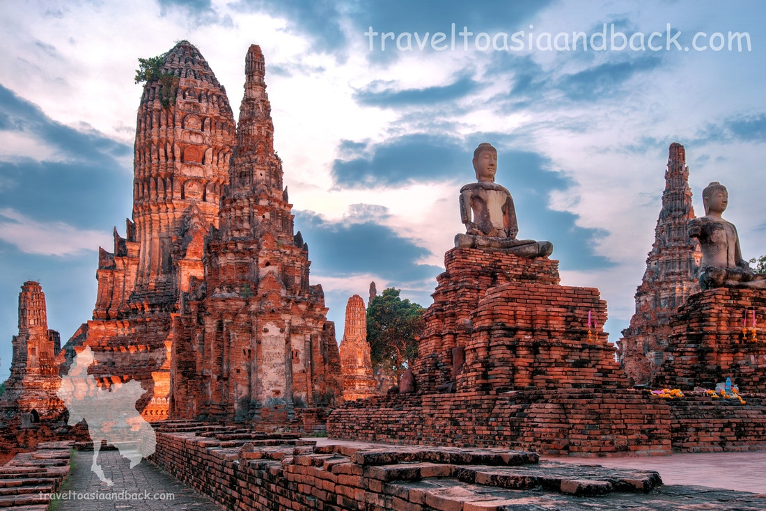 traveltoasiaandback.com - The sun sets on Wat Chaiwatthanaram, Ayuttaya, Thailand