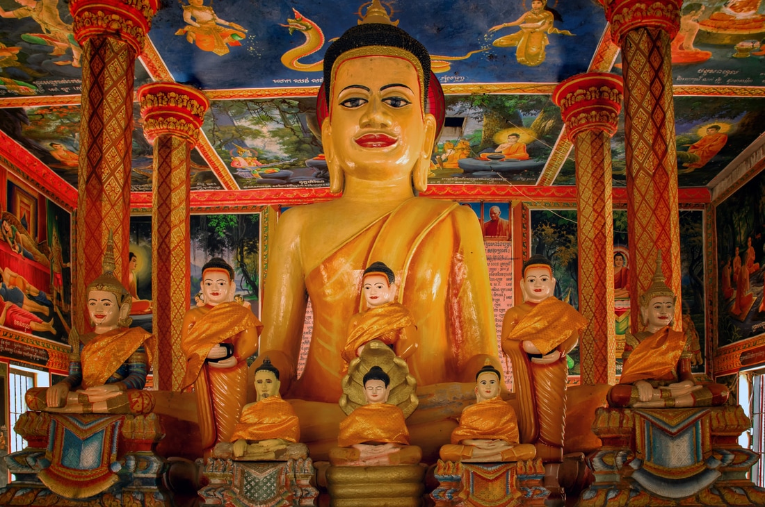 traveltoasiaandback.com - Buddha images, Lolei temple, Siem Reap Cambodia