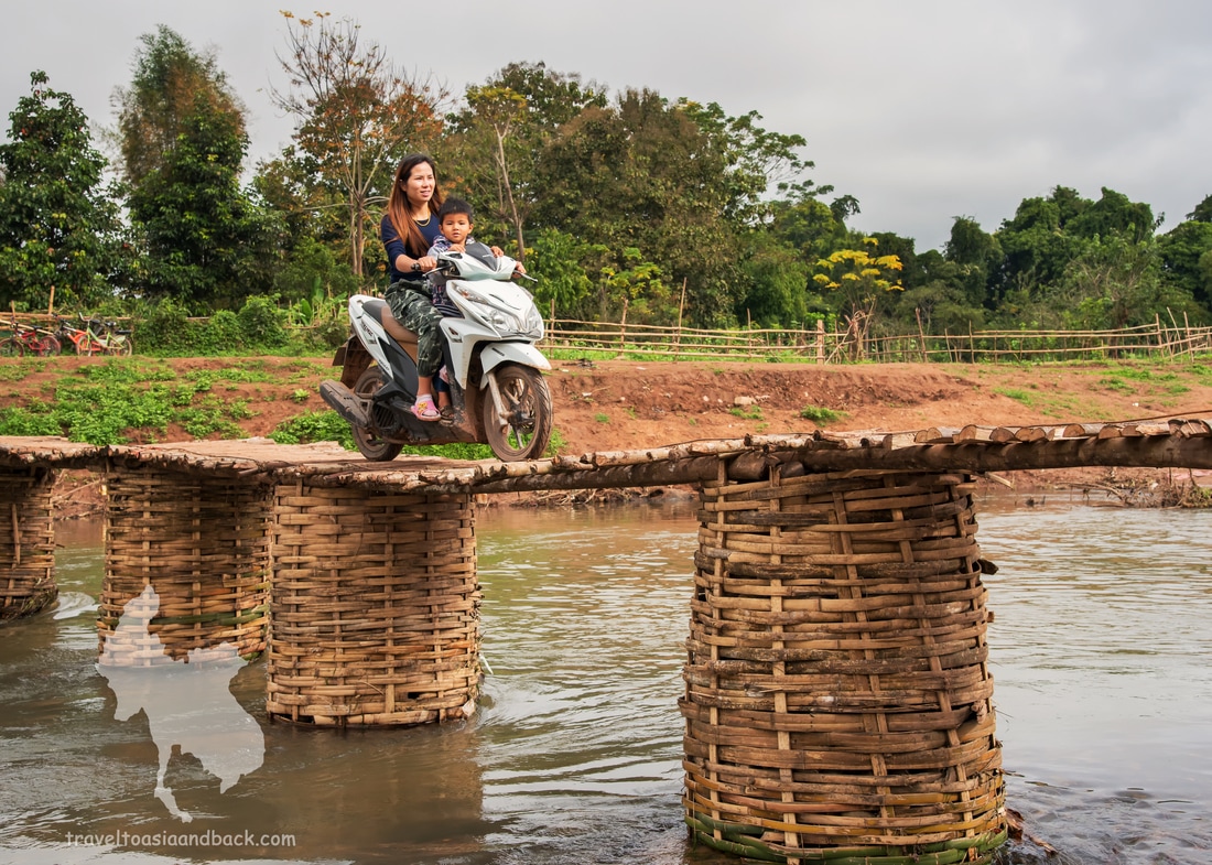 traveltoasiaandback.com - A bamboo bridge on the Nam Tha River, Luang Namtha, Laos