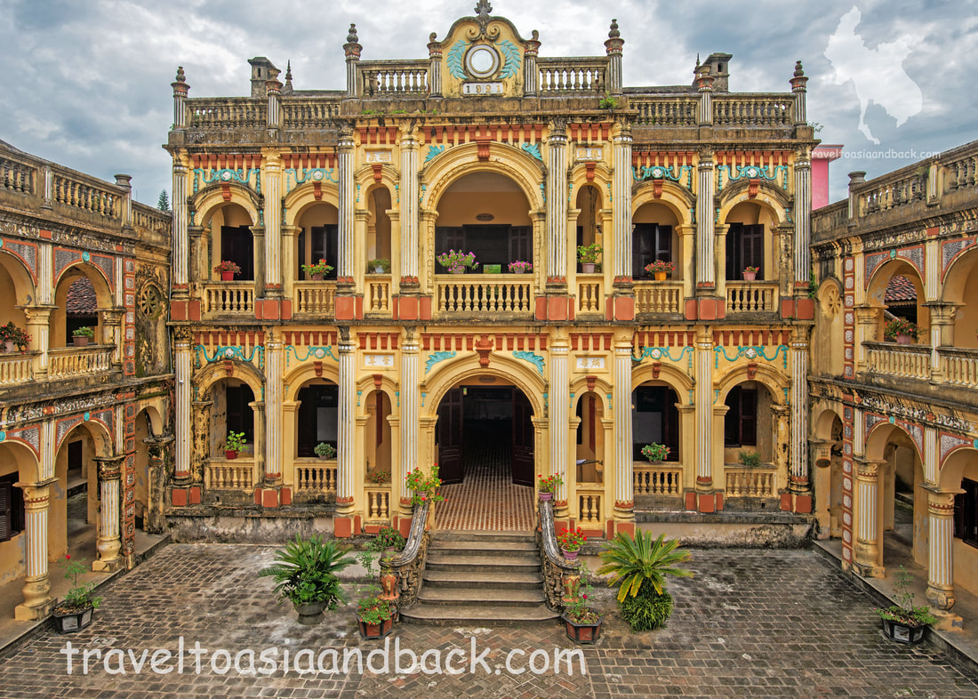 traveltoasiaandback.com - Hoang A Tuong Palace, Bac Ha, Lao Cai Province, Vietnam