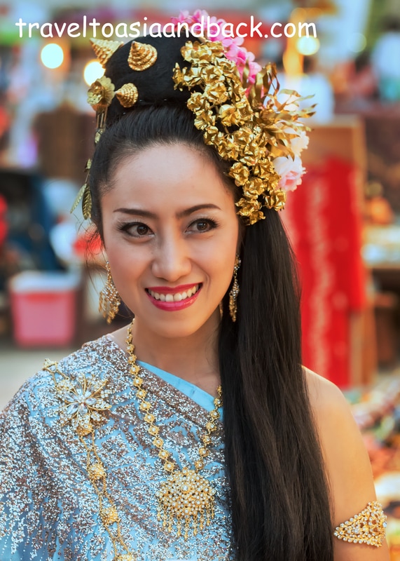 traveltoasiaandback.com -  Traditional Thai Costume